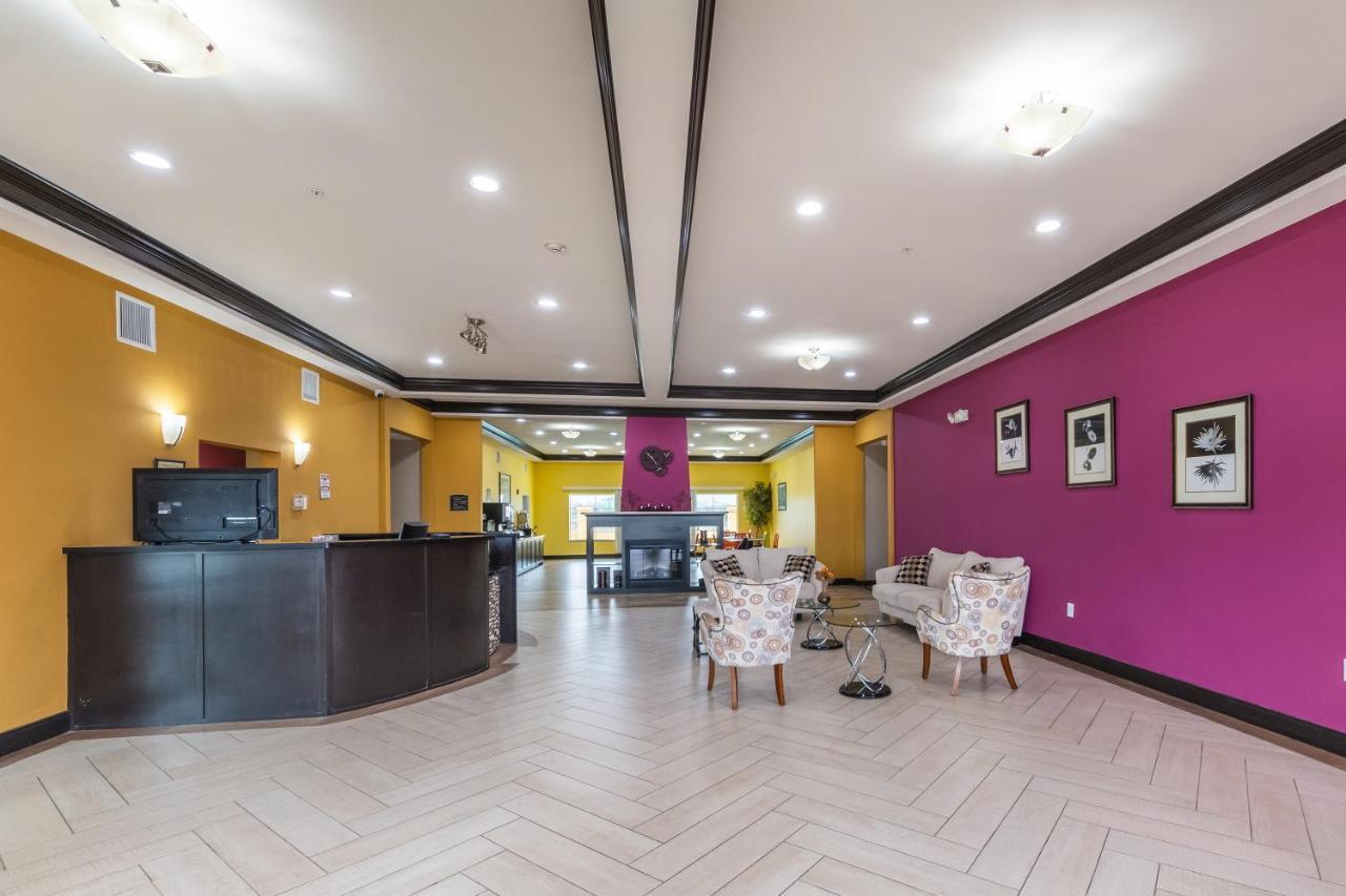 Residency Suites Котулла Экстерьер фото