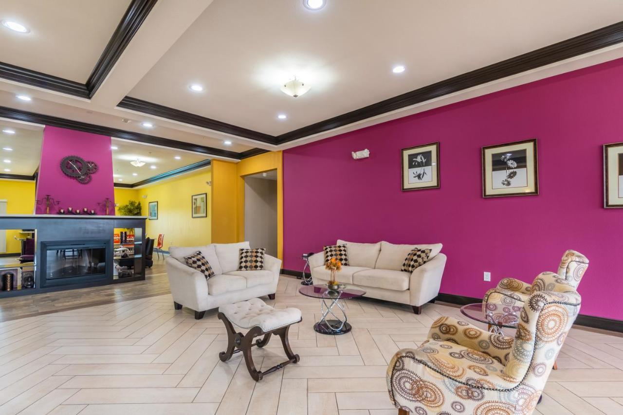 Residency Suites Котулла Экстерьер фото